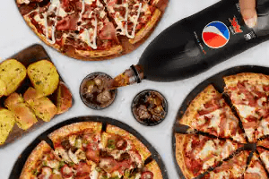 3 LARGE (UPGRADABLE) VALUE PIZZAS + 3 (UPGRADABLE) SIDES